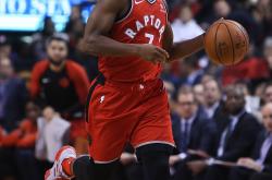 1xBit体育娱乐-猛龙队长洛瑞获得全场最佳表现奖