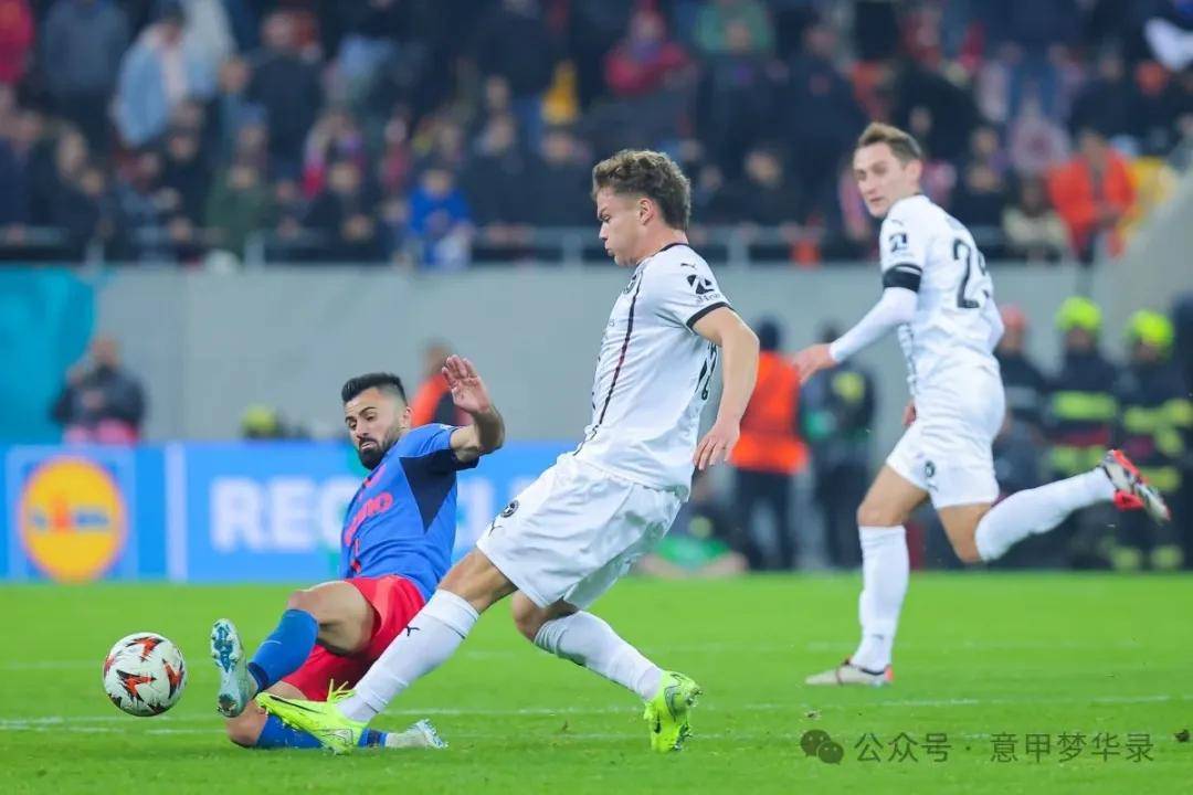 卡利亚里门将飞身扑救,帮助球队保持不败 卡利亚里门将飞身扑救,帮助球队保持不败