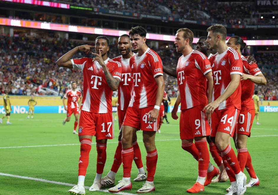 欧洲球场上的擂台对决,势均力敌争取胜利 欧洲球场上的擂台对决,势均力敌争取胜利