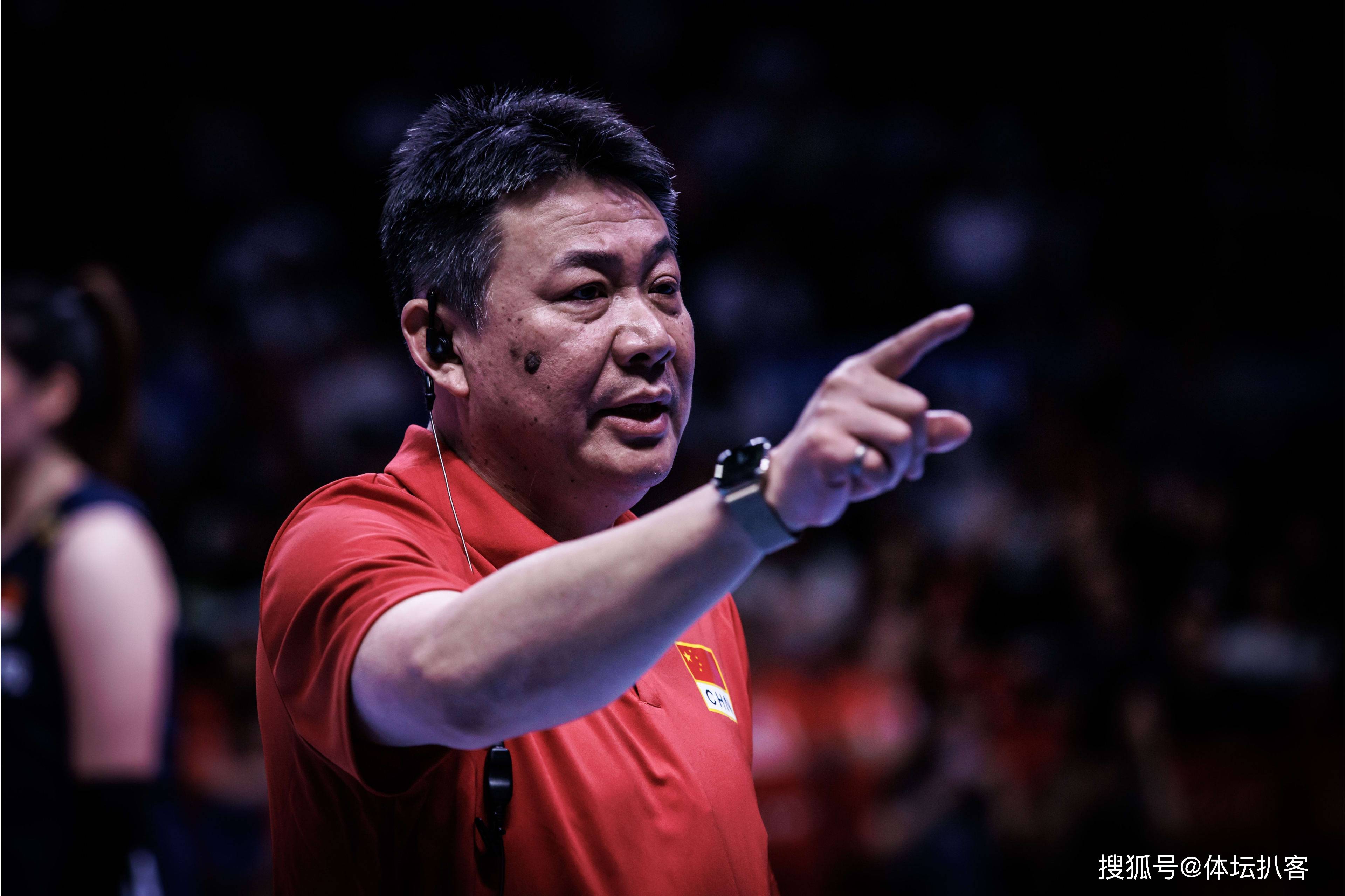 关于主教练作出重要战术调整,场上用兵如神的信息 关于主教练作出重要战术调整,场上用兵如神的信息