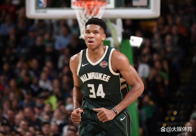 雄鹿击败篮网,积极备战下一轮比赛 雄鹿击败篮网,积极备战下一轮比赛