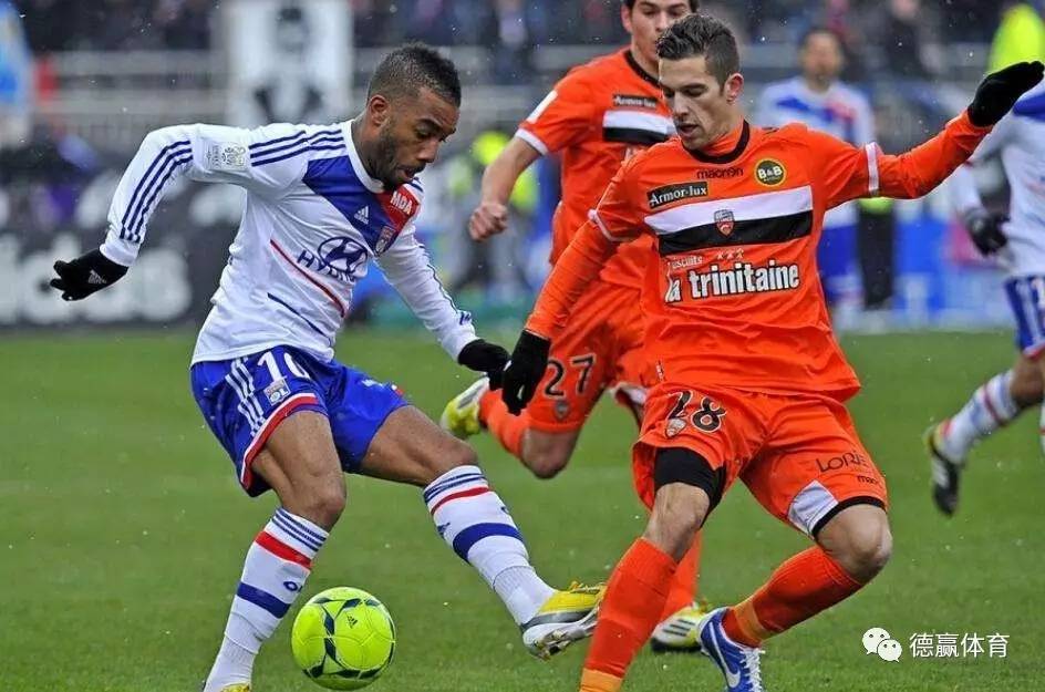 里昂客场不敌波尔多，战绩不佳