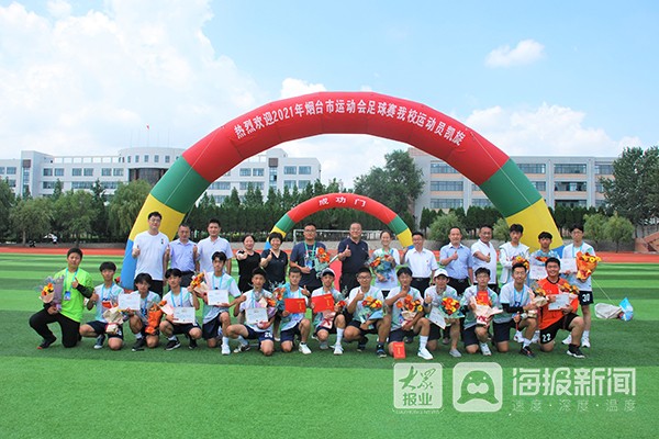 运动员尽心全力，谱写奇迹传奇