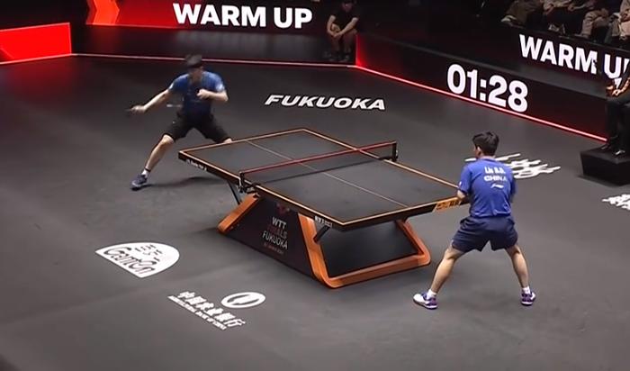 包含乌克兰连胜摩尔多瓦，轻松晋级欧预赛半决赛的词条