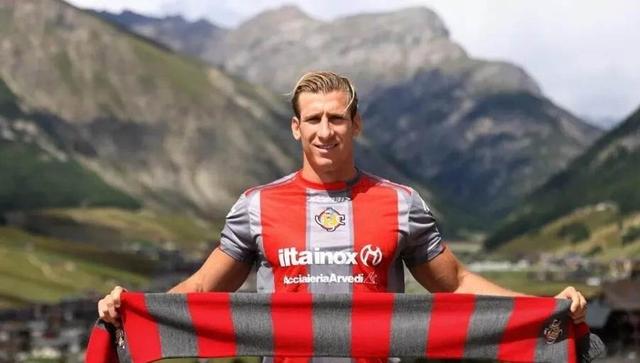 AC米兰胜那不勒斯，迎来开门红